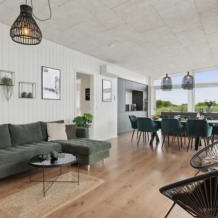 3001 Holiday home *